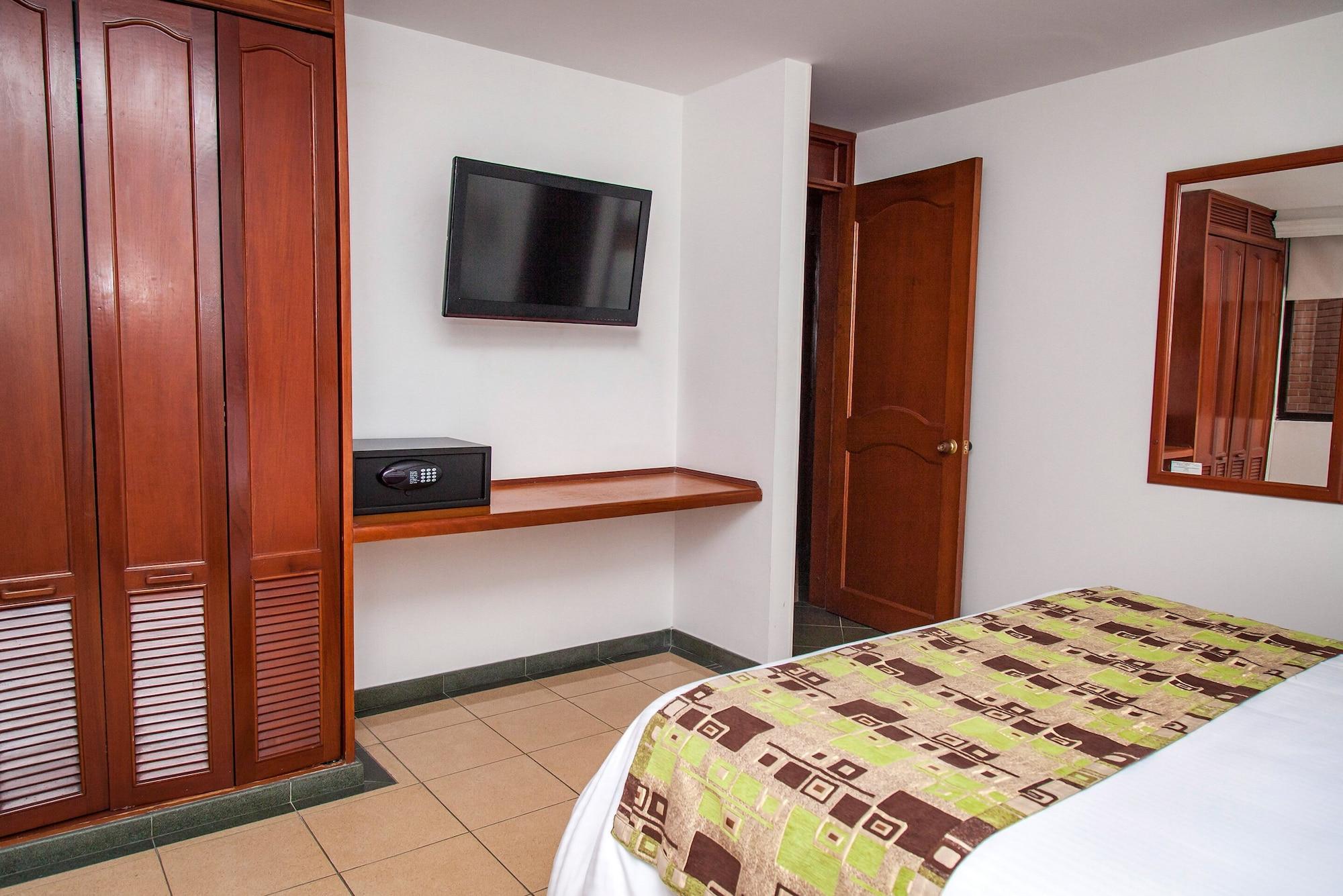 Hotel Casa Laureles เมเดยิน ภายนอก รูปภาพ