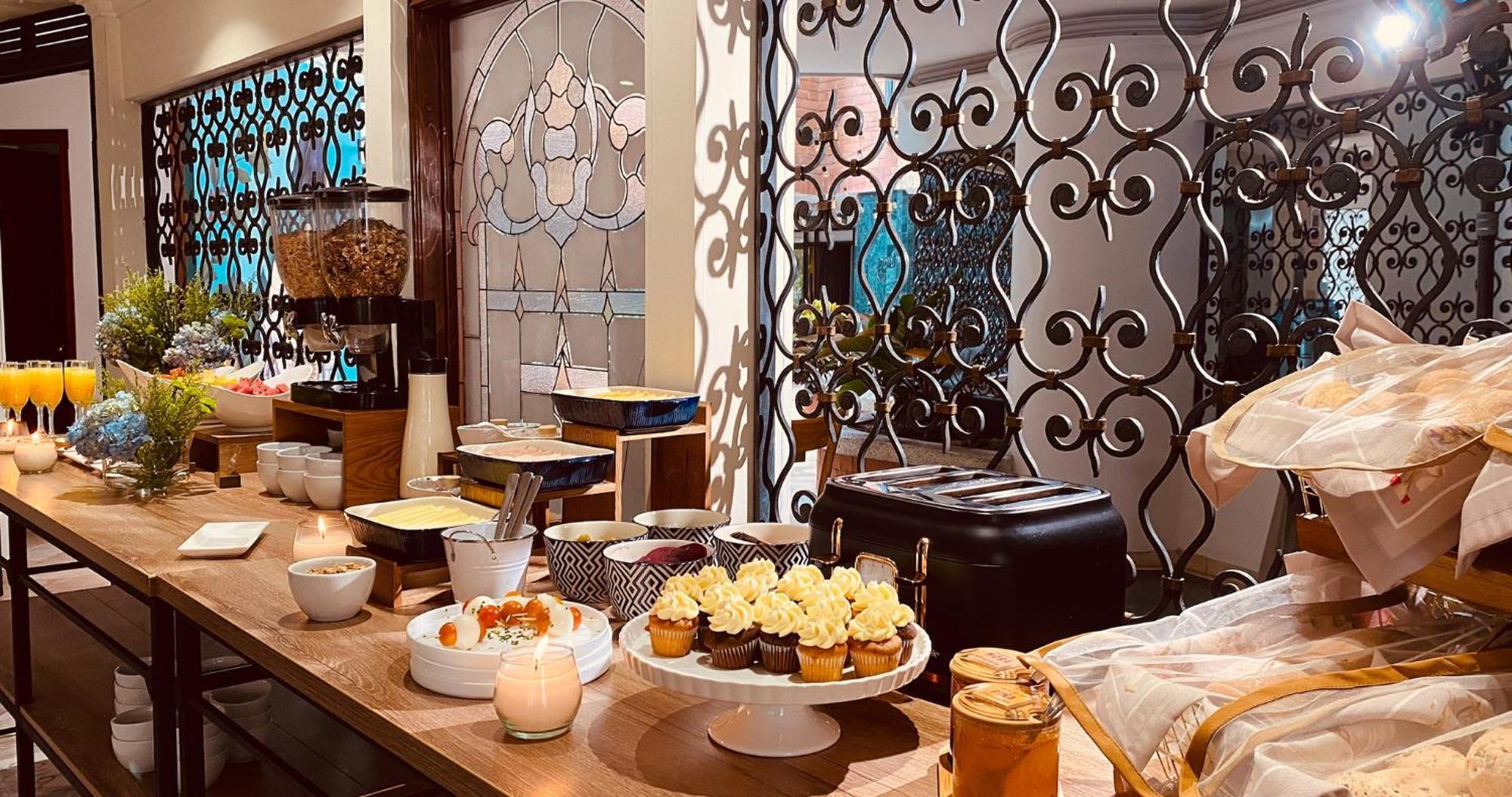 Hotel Casa Laureles เมเดยิน ภายนอก รูปภาพ